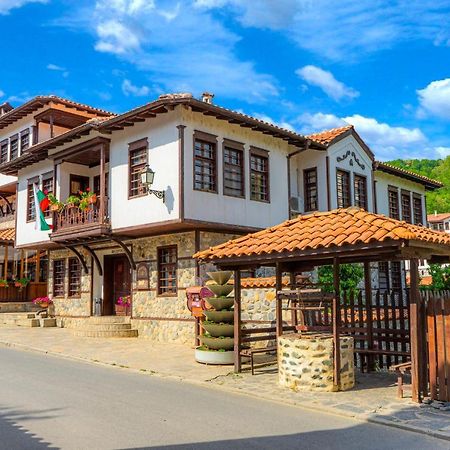 Alexandrov'S Houses Hotel Zlatograd Eksteriør billede