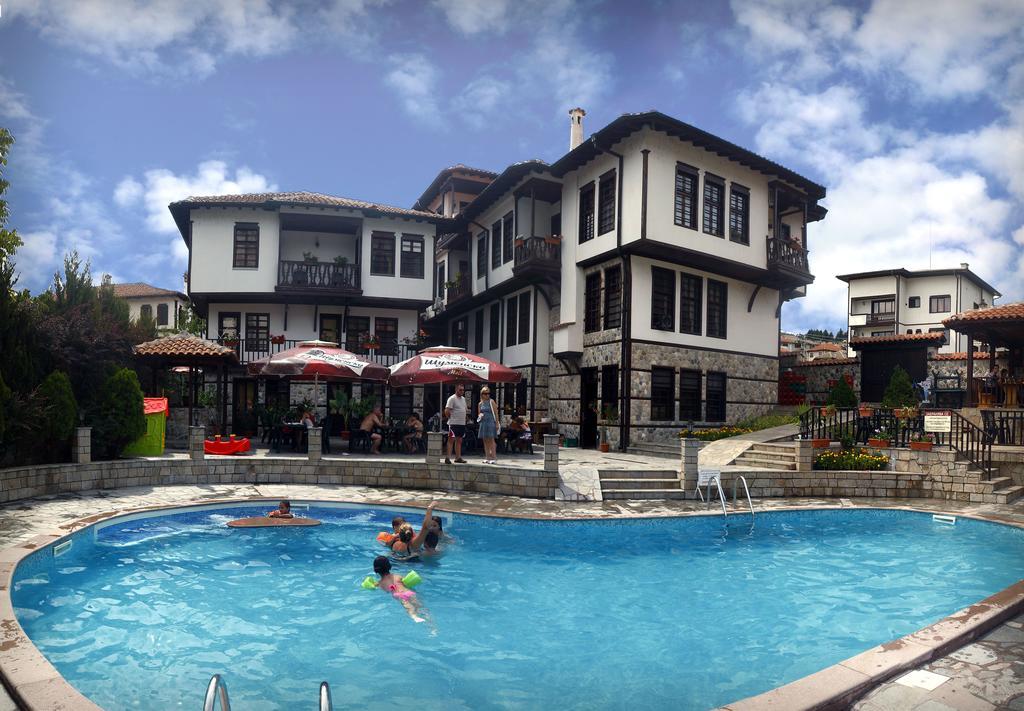 Alexandrov'S Houses Hotel Zlatograd Eksteriør billede