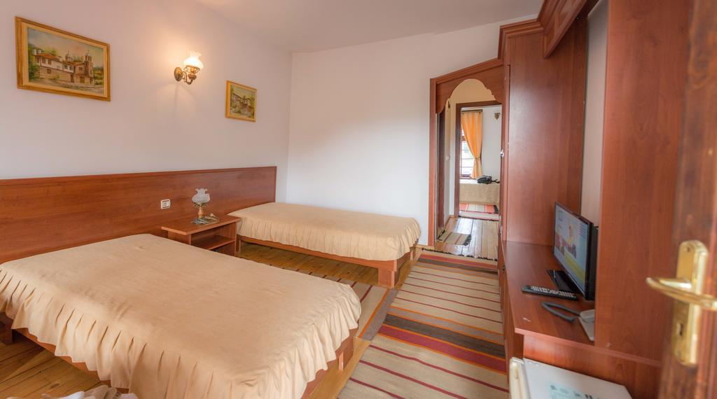 Alexandrov'S Houses Hotel Zlatograd Eksteriør billede