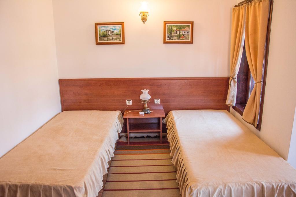 Alexandrov'S Houses Hotel Zlatograd Eksteriør billede